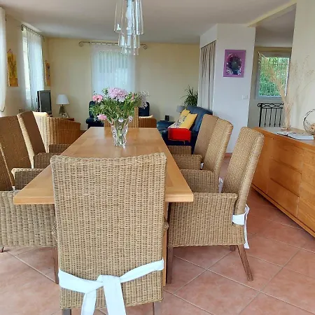 Romuald Apartment